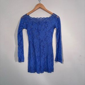 Victoria Secret Lace Blue Night
Gown XS
See through dress